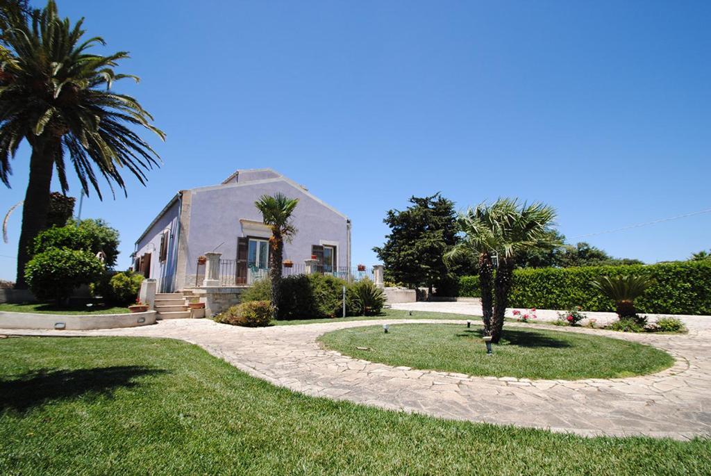 מלון מודיקה Casa Ciomod מראה חיצוני תמונה